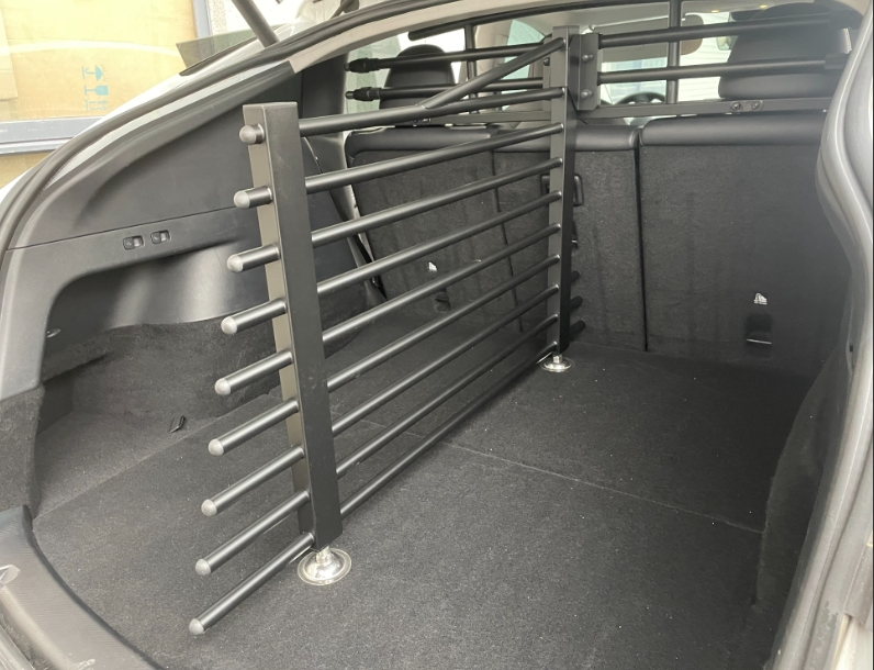 Hundegitter Kofferraumteiler Bundel Tesla Model Y  Hundegitter Kofferraumteiler Bundel Tesla Model Y